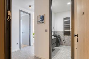 New Modern Apartment Mima