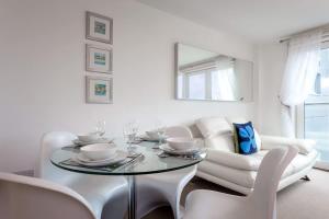 Galician Shore - On Poole Quay with Free Parking