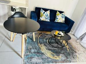 Cozy One-bedroom Apartment near GrandPalm Resort Block 5, Gaborone, Botswana