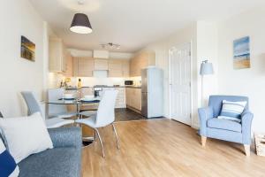 Coxswains Cabin - Moments from Hamworthy Beach and Park