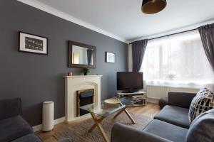 Palma - Hamworthy Beach and Park Short Walk Away