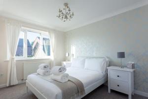 Palma - Hamworthy Beach and Park Short Walk Away