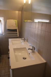 Maisons de vacances Maison confortable avec jardin a Lahosse, 90 m² : photos des chambres