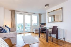 Curlew - In the Heart of Poole Town, Moments from Poole Quay