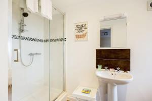 Take Your Time - Woodland Walk Moments from Alum Chine Beach