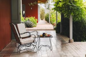 Enlace Wine House