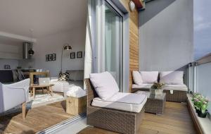 Apartment City Business