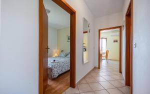 Ferienwohnung 5235-1 in Drenje