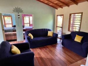 Castaway Blue Hole Long Caye