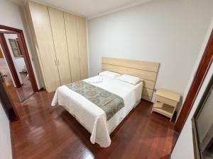 Casa Completa à 100m do Parque de Exposição