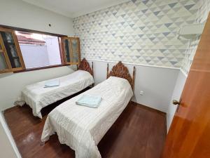 Casa Completa à 100m do Parque de Exposição