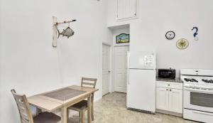 Spacious Yard, Free Parking, Washer and Dryer