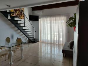 La Selva Incantata - Villa con Piscina e Giardino Privato