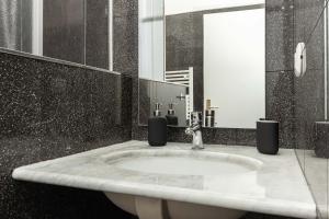 Cozy apartment, 400m from Beaches and Sea