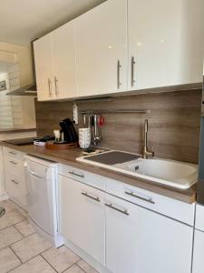 Appartements Studio Plein sud -Histoire de cles : photos des chambres