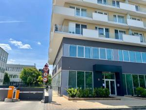 Green park Apartment