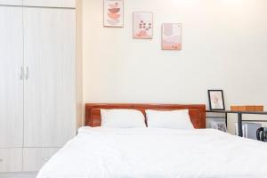 Spacious 1BR Studio Private Sleek Cozy and Escape