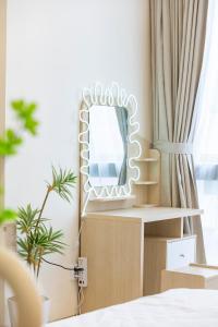 Spacious 1BR Studio Private Sleek Cozy and Escape