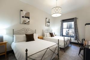 Deluxe Room at The Block