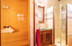 Villa Viewpoint: private pool sleeps 6 views