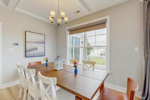 Tidalwalk - 13 Larchmont Court