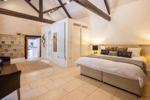 The Dovecote 3-Bed Cottage Rowden Manor