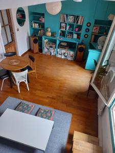 Appartements Bohemian Break with Balcony overlooking Mont Saint Clair : photos des chambres