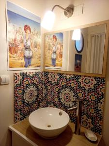 Appartements Bohemian Break with Balcony overlooking Mont Saint Clair : photos des chambres