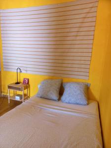 Appartements Bohemian Break with Balcony overlooking Mont Saint Clair : photos des chambres