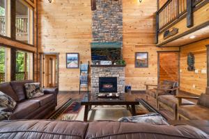 Donwell Manor, free tickets, no catch!