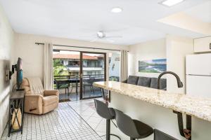 Big Island Casa De Emdeko A308 by Coldwell Banker Island Vacations