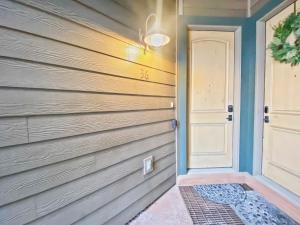 36 Sweet Newpark Townhome on the Creek by SkyRun Park City