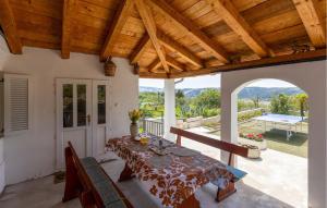 Awesome Home In Lopar With Wifi