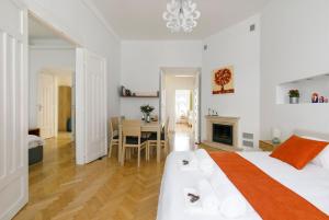 Maison Elégance 3 Bedroom Krakow Old Town Flat