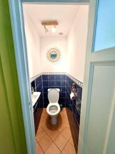 Appartements La Petite Boulonnaise Studio cosy avec cour privative - proche Nausicaa : photos des chambres