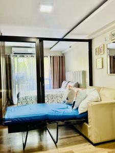 One Oasis Condominium CDO