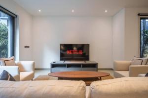 MonochromeDesignerPool Villa