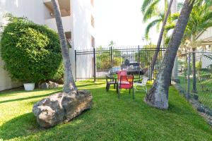 Big Island Kailua Village 208 by Coldwell Banker Island Vacations