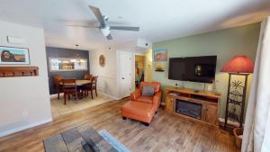 Red Cliff Condos #3E