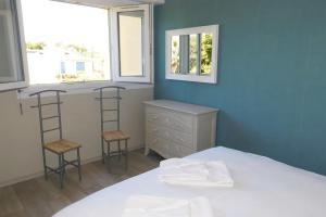 Juan les Pins Vitoria grand 2P calme parking