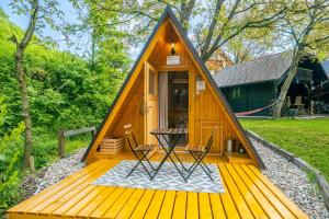 Resort pod orehi - Bled - Apartma & Glamping & Savna 