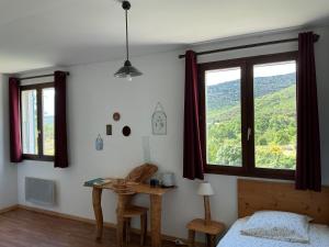 B&B / Chambres d'hotes Mas Lluganas : photos des chambres
