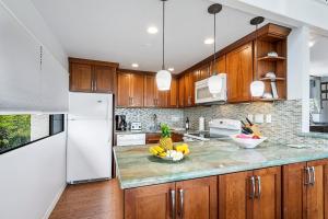 Big Island Keauhou Punahele A301 by Coldwell Banker Island Vacations
