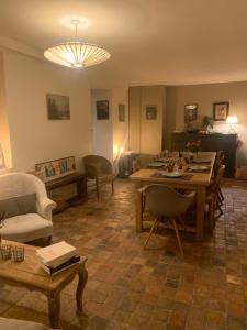 Villas Country house in Paris : photos des chambres