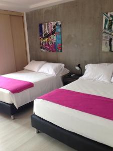 Your Laureles home away from home, great rates! - Объекты без категории в городе Медельин