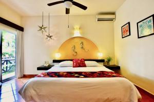 Riviera del Sol Amazing King Size Junior Suite 305