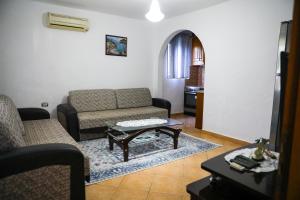 Maison DAmis