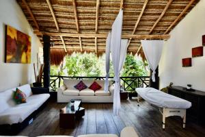 Riviera del Sol Amazing Double Queen Junior Suite 302