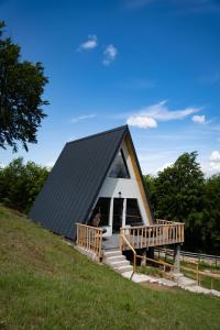 Cabanele Împărăția Mlacilor Câmpulung Muscel