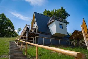 Cabanele Împărăția Mlacilor Câmpulung Muscel